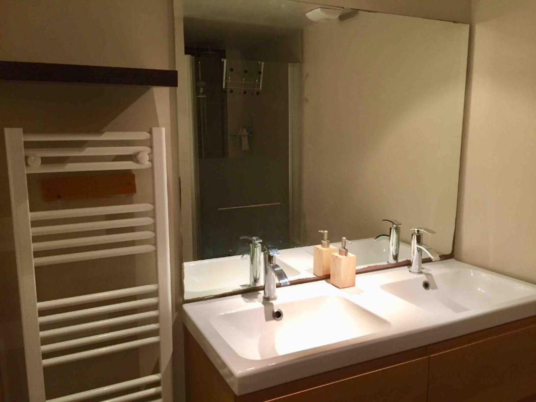 Loft In Rennes - Private Room Ngoại thất bức ảnh